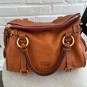 Dooney & Bourke